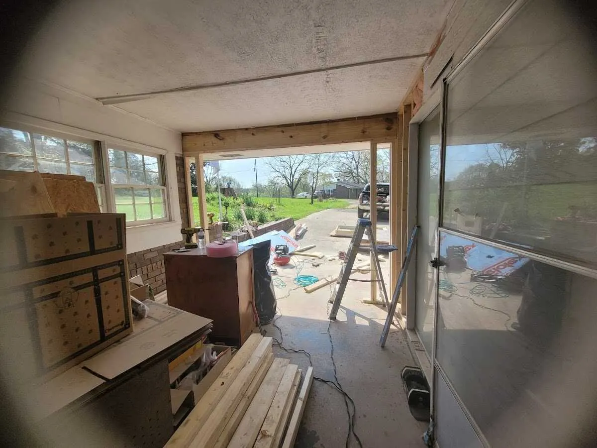 Air movers and dehumidifier for Drying & Dehumidification in Duncan